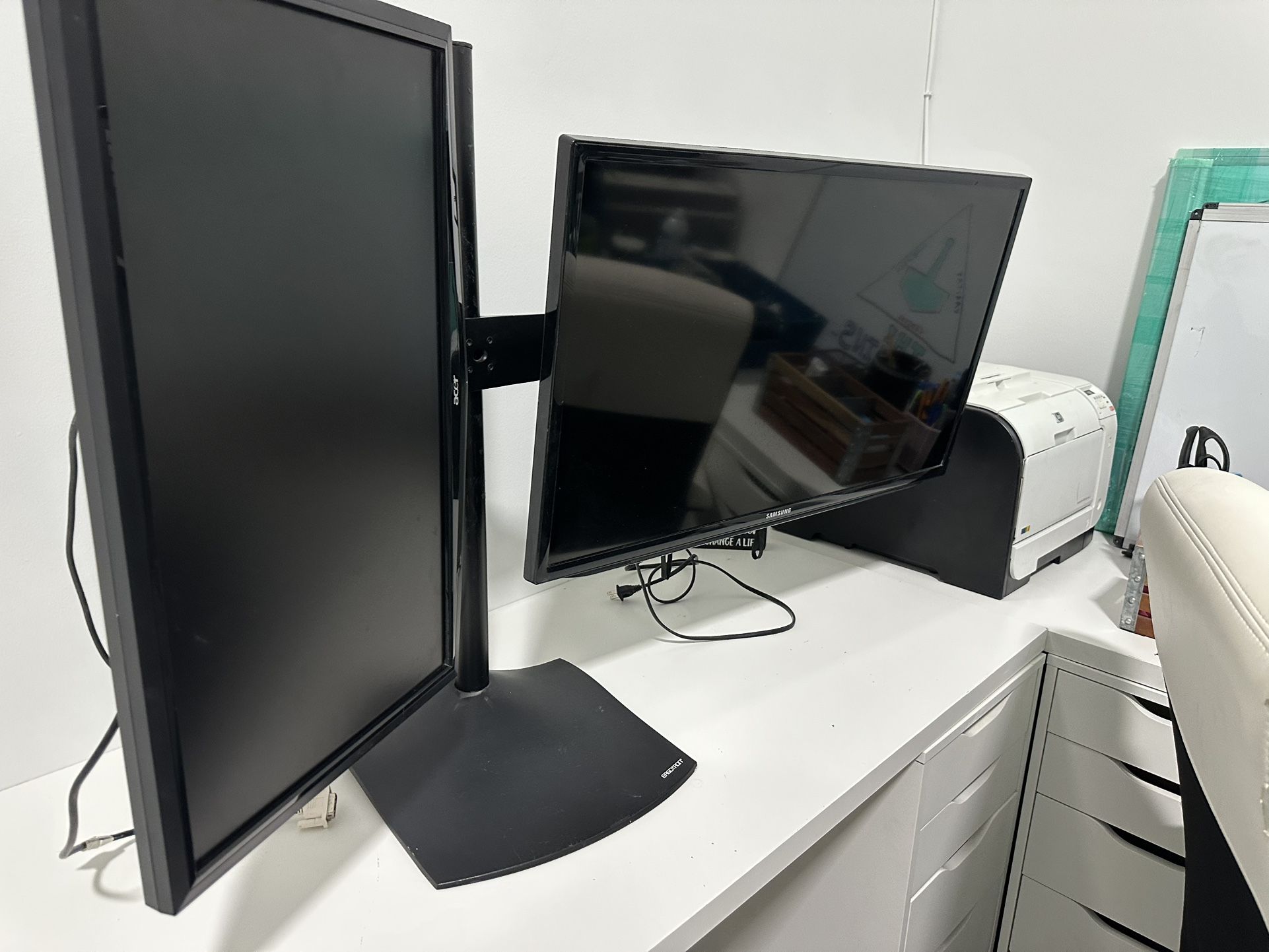Double Monitors