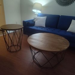 Coffee Table/ Side Table 