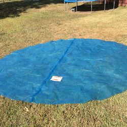 Solar pool cover