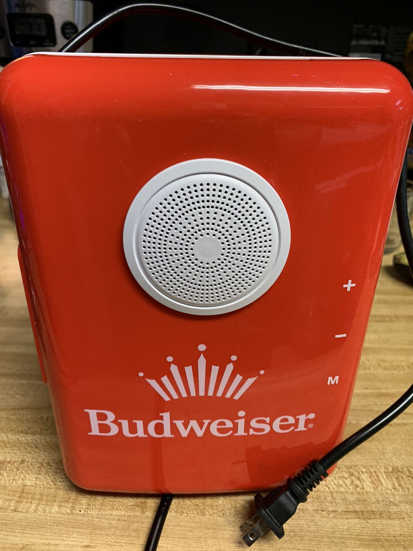 Budweiser 6 Can Mini Fridge With Bluetooth Speaker 