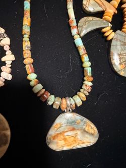 Gem stone necklace