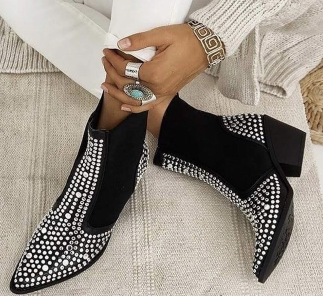 MissHeel Studded Ankle Boots