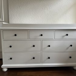 Pottery Barn Kids Catalina Extra-Wide Dresser