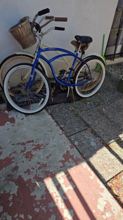 2 beach cruisers