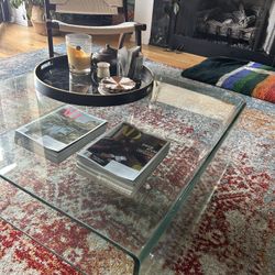 Chic Glass Coffee Table 