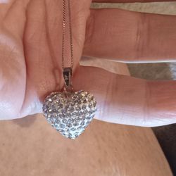 Micro Puffed Heart Pendant 