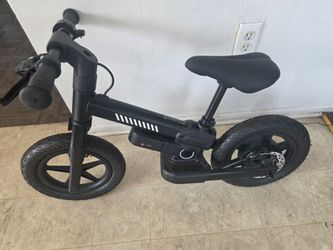Kids balance ebike