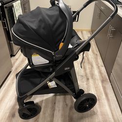 Chicco Corso Stroller/Keyfit35 Car seat Combo
