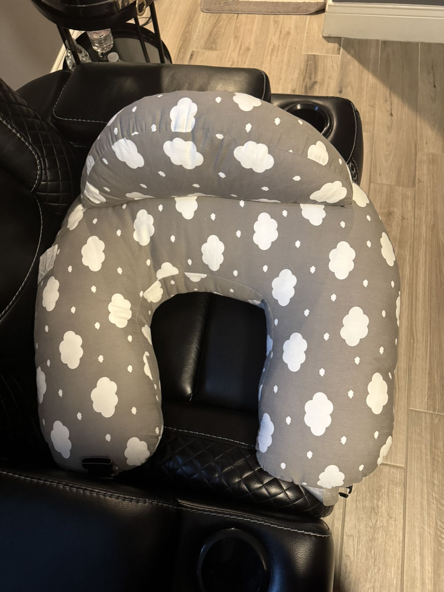Mom Cozy Nursing Pillow 