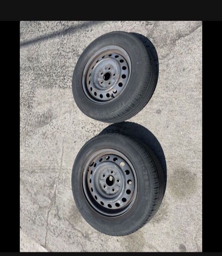 2 X 205/65r15 5x4.5 5x114.3 Stock Civic Camry rims Wheel With Good 80% Treads Tires !!!!