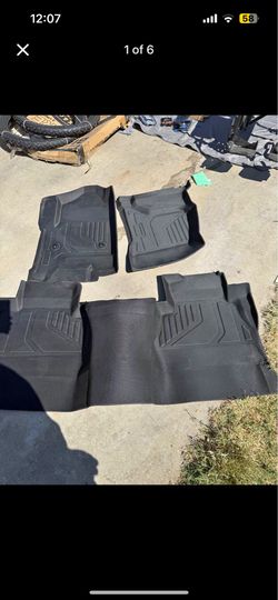 Silverado-gmc floor mats 14-18