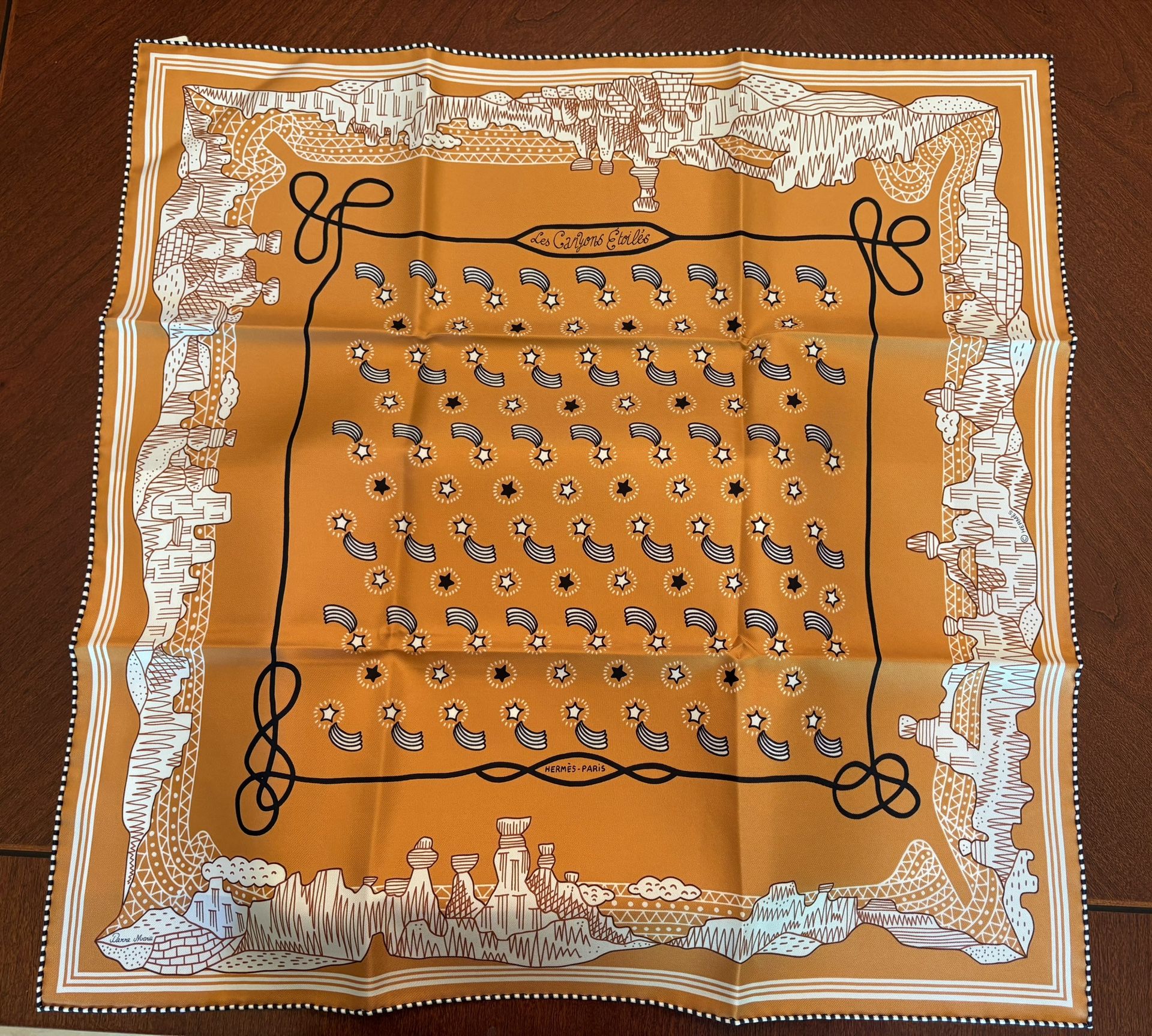 Hermes Bandana