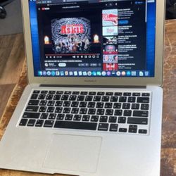 MacBook Air Working Fine Charger Included 