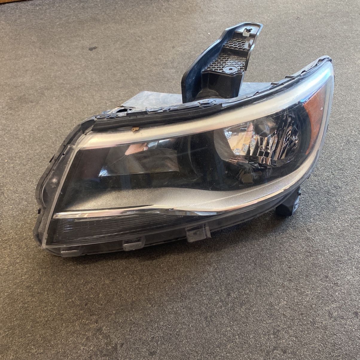 2018 Colorado Headlight LH