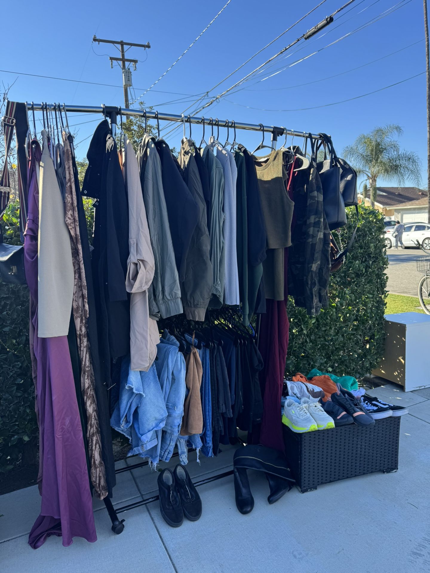 Azusa Yard Sale/Dalton & 4th