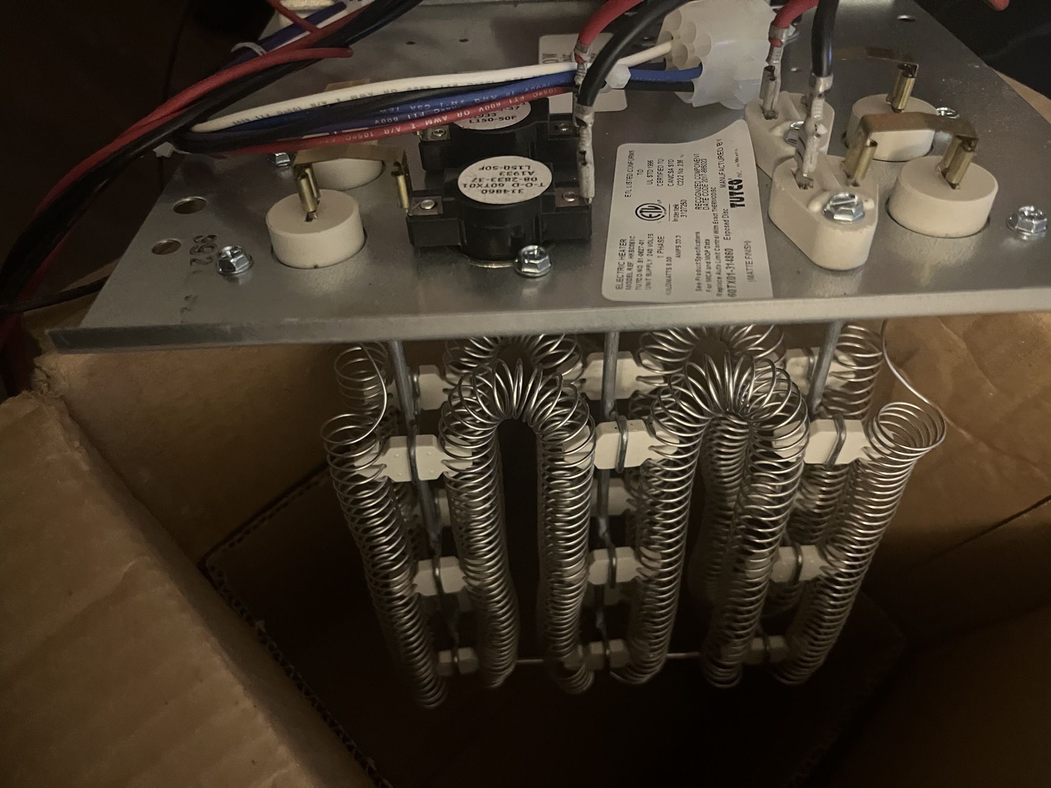 HKSC08XC 8 Kilowatts Electric Heat Kit with Breaker for Air Handler 208/240V