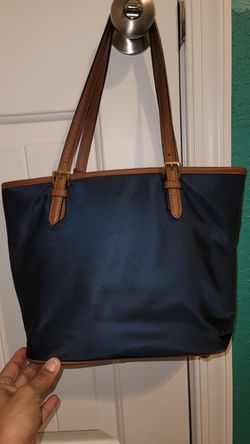 Michael Kors Jet Set Navy Blue. Nylon Leather Front Snap Pocket Tote Purse  for Sale in Suffolk, VA - OfferUp