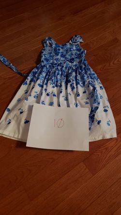 Girls dresses sizes 8-10