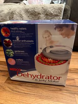 Nesco American Harvest Food Dehydrator & Jerky Maker