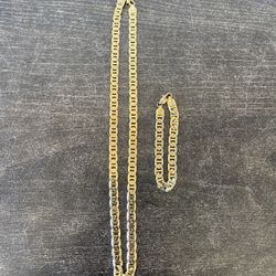 14k gold plated necklace and bracelet