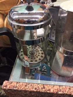 Coffee express , juicer and fryer