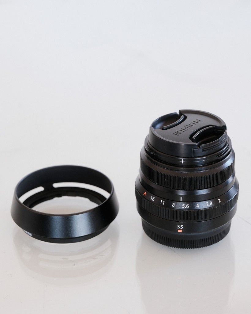 Fujifilm XF 35mm F2 R WR 'Fujicron' lens for x-pro, xt, xe, etc.