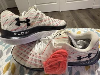 Under Armour FLOW VELOCITI WIND