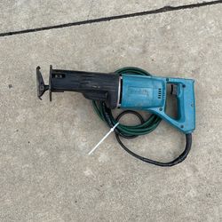 Makita Reciprocating Saw