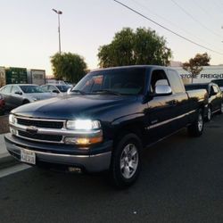 Chevrolet Silverado 1500 With Snugtop
