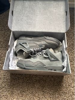 Jordan 4