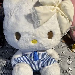 Hello Kitty plush