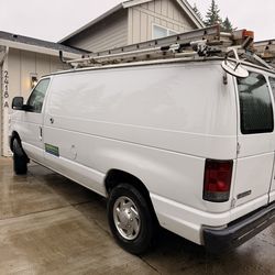 2010 Ford Econoline