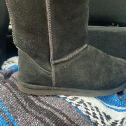 Bearpaw Boots  Black 8/9