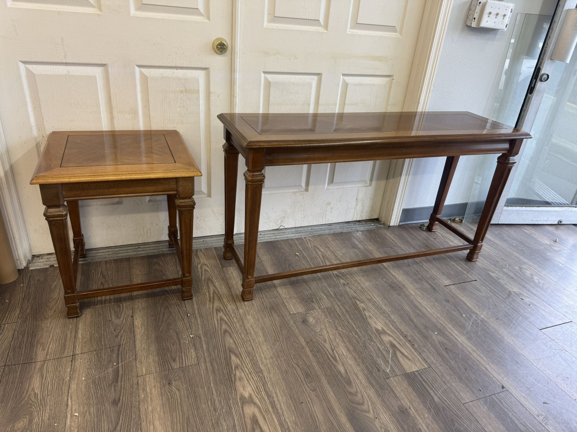 🪵 Solid Wood Sofa / Entry Table & End Table Set – 2 Pieces of Timeless Craftsmanship