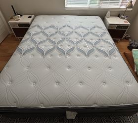Cal-King Mattress + Box Spring + Metal Frame + New Sheets