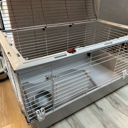 Small Pet Enclosure (hutch, cage, Kennel)