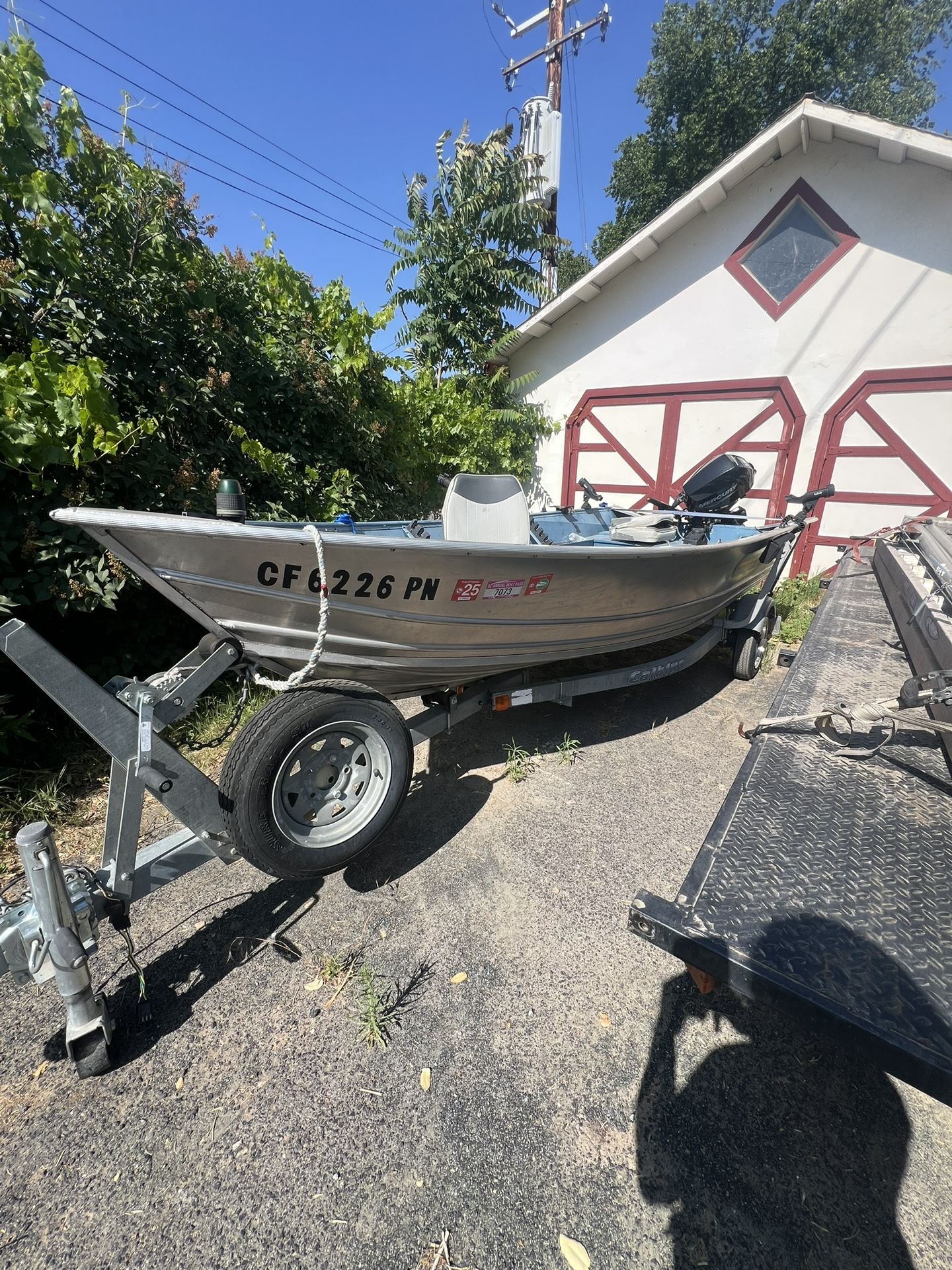 Klamath Fishing Boat 14’