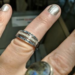 STERLING SILVER BLUE DIAMONDS AND WHITE SZ 7 