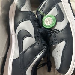 Georgetown Dunks Nike Size 9 