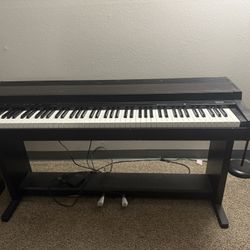 Used Yamaha CLP-30