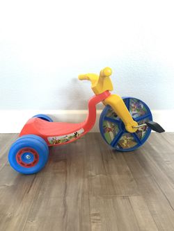 Disney Mickey Mouse & Friends Junior Cruiser 