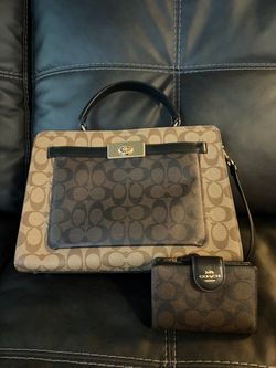 Coach purse and wallet