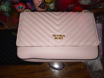 Vs crossbody bag
