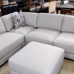 Gray Fabric Sectional With Ottoman (NEW )