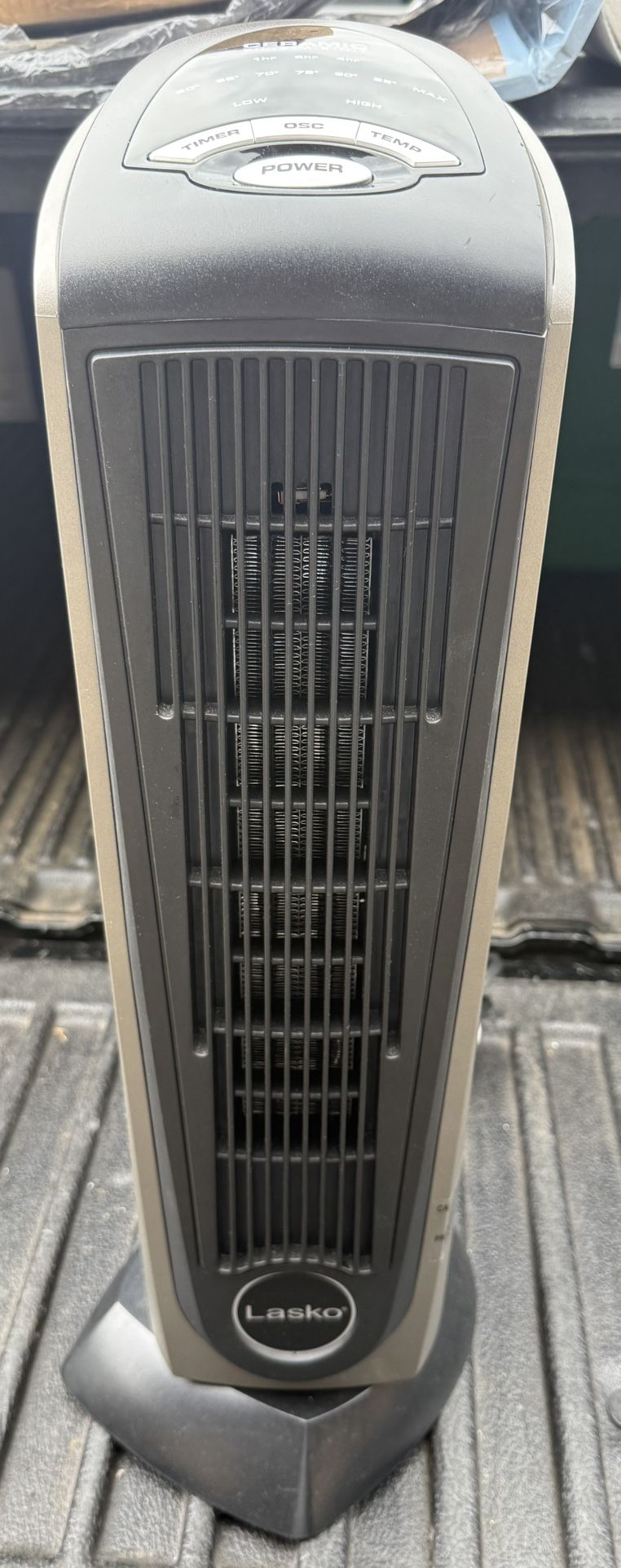 Lasko Oscillating Electric Heater