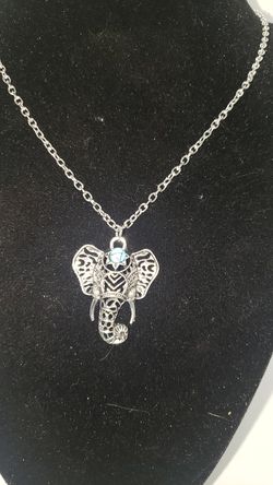 Elephant lover necklace