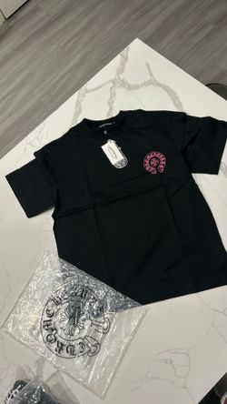black & pink chrome tee