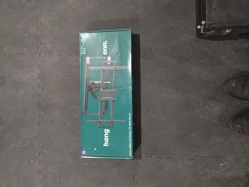 Hang on. TV Mount 50"-86"