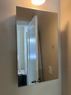 Bathroom cabinet