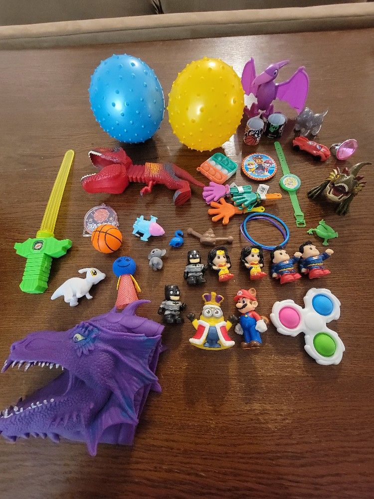 Bunch Of Little Toys/Party Favors